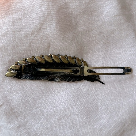 Danny Pollak Swarovski Crystal Feather-shape Hair Clip in Antique Gold - Picture 6 of 10